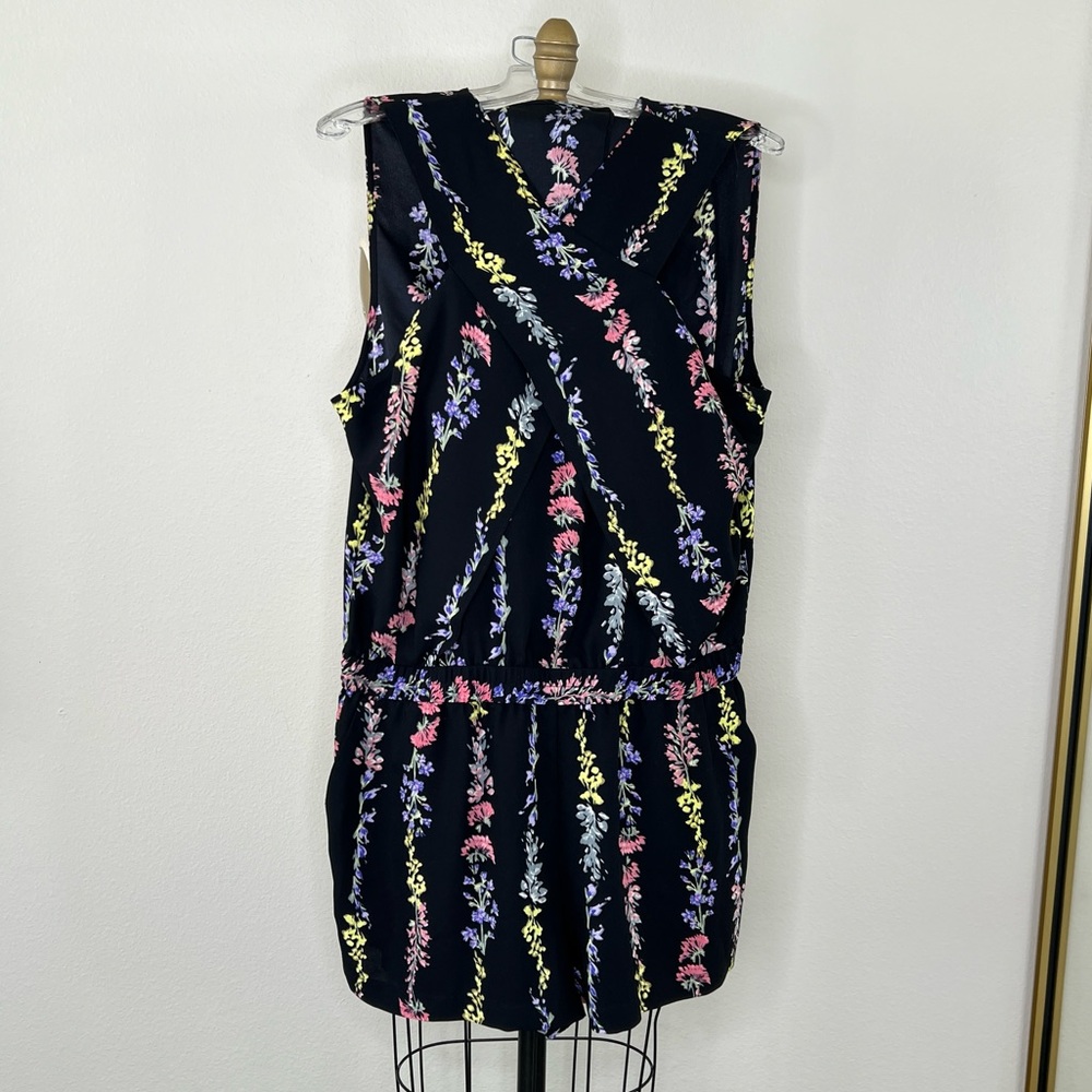 BCBG Max Azria Black Floral Romper, Large - Picture 4 of 12